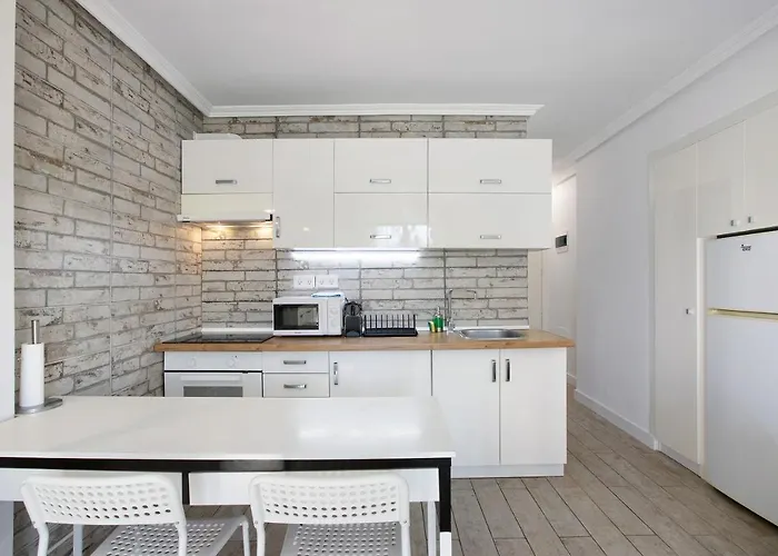 Apartment At 30 Mts From Sea