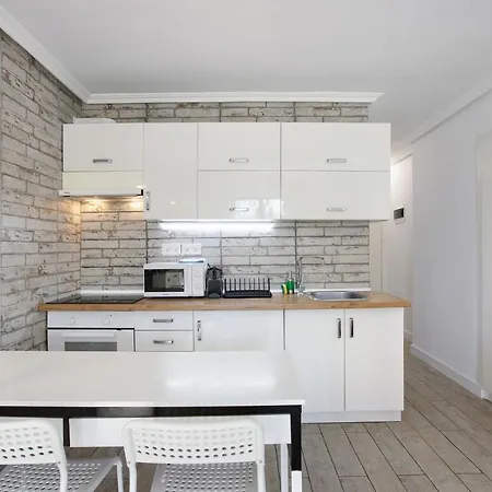 Lägenhet At 30 Mts From Sea